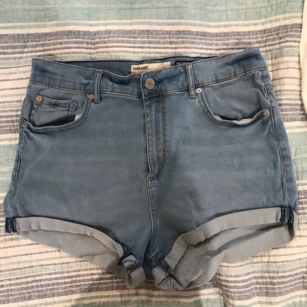 Comfy denim shorts